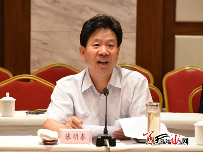 甘肅省政協(xié)深入天水市調(diào)研現(xiàn)代商貿(mào)物流業(yè)發(fā)展，助力區(qū)域經(jīng)濟(jì)轉(zhuǎn)型升級(jí)